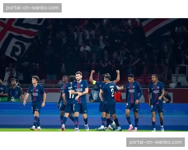 关键瞬间：里尔后卫失误遭抢断，对手3秒完成攻门击中横梁